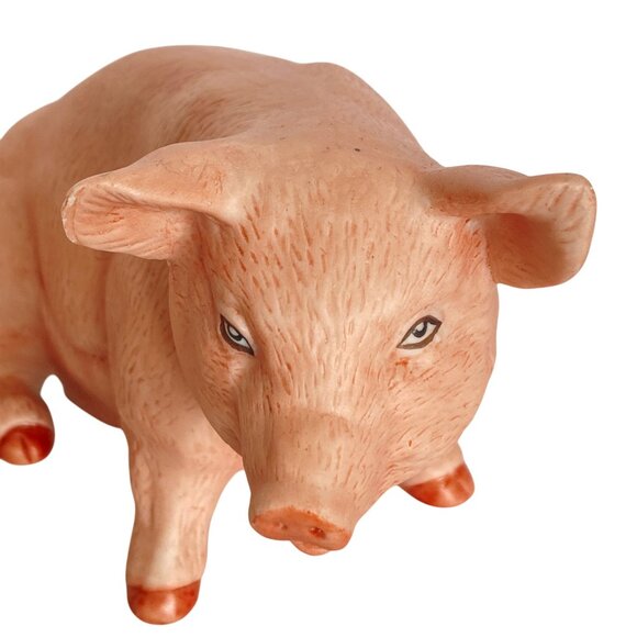 Royal Crown Porcelain Pig Figurines Set Of 2 Collectible Decorative Pieces - Picture 7 of 14